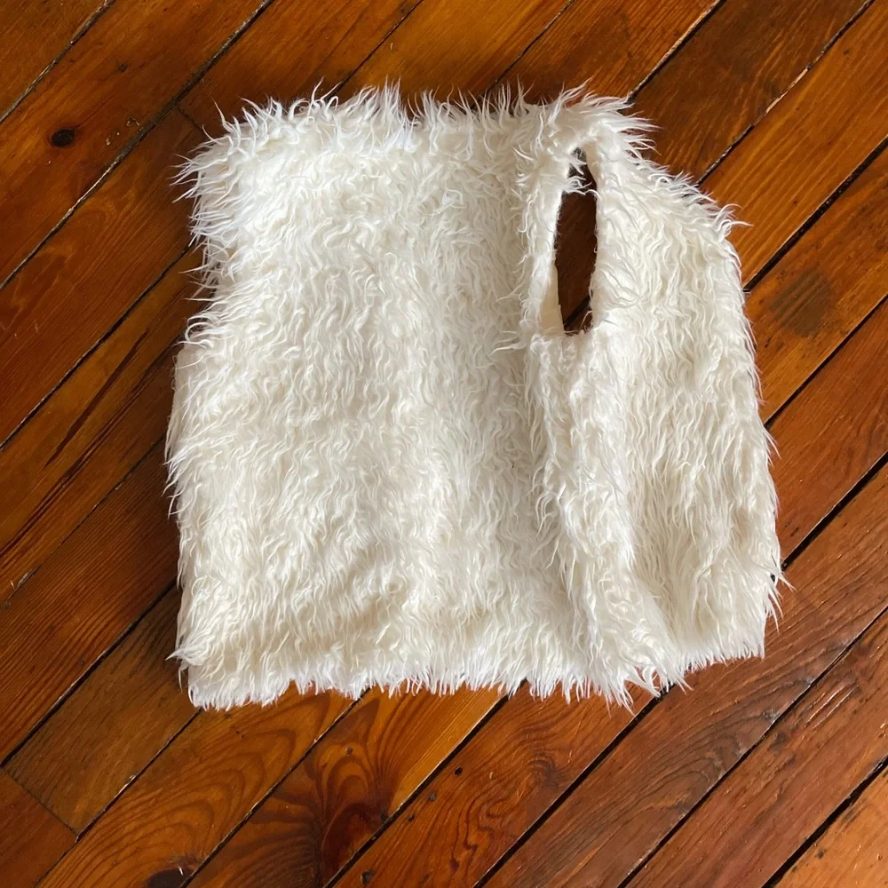 Carters carters white